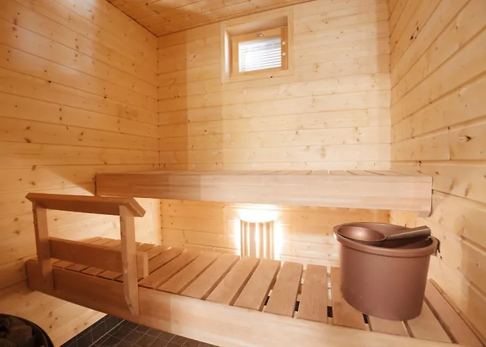 Tuomenkartano B1 Iso Saunalla * 卡拉约基